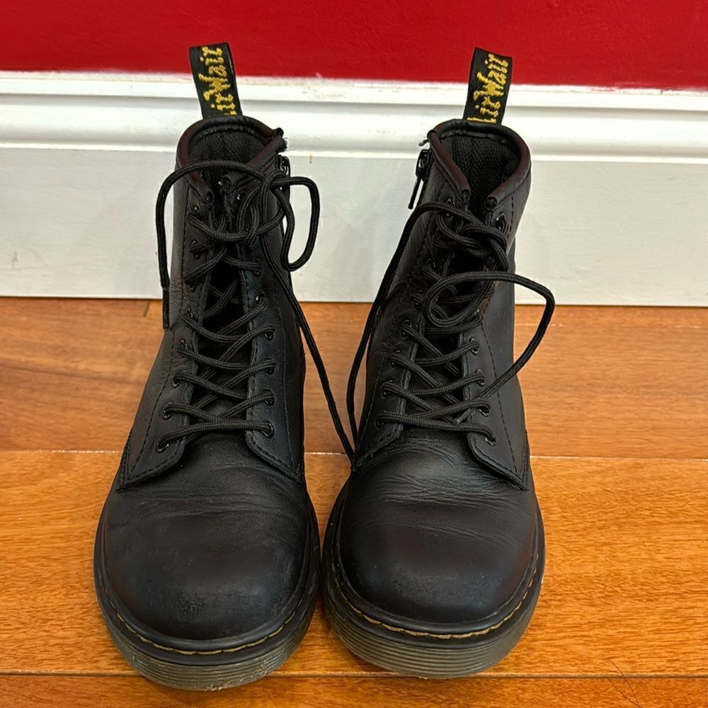 Dr Martens Doc's Combat Boots‎ Black kids size 2